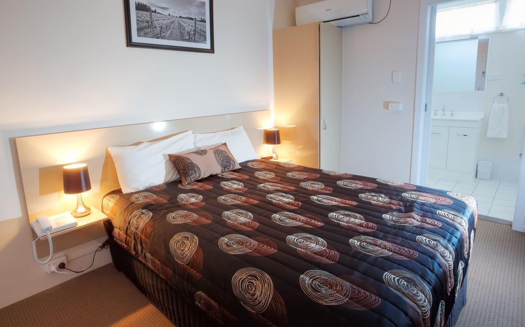 High Street Motor Inn Stanthorpe Bagian luar foto